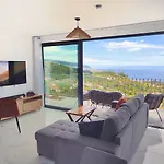 펜션 Casa Panorama Sol- New With Heated Saltwater Pool And Fantastic Sea View 폰타도솔