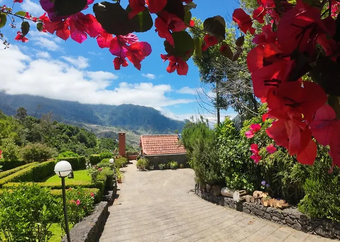 Feriehus Casa Panorama Sol- New With Heated Saltwater Pool And Fantastic Sea View Ponta do Sol (Madeira)